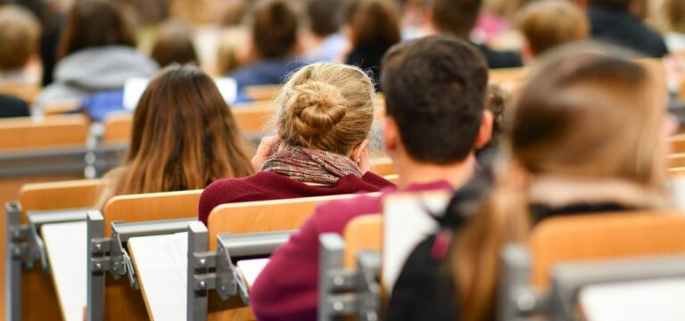 Hochschulen müssen 17 Millionen Euro sparen: Lösung gefunden