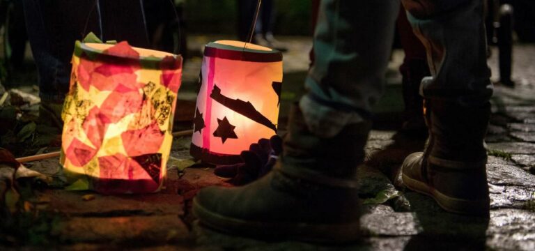 Rund 1100 Menschen protestieren gegen Corona-Beschränkungen