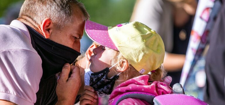 Podcast: Bauchschmerzen oder echter Kummer? – Kinder in der Corona-Krise