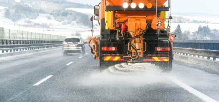 Nach Schneefall: Wenige Glätteunfälle, kaum Behinderungen