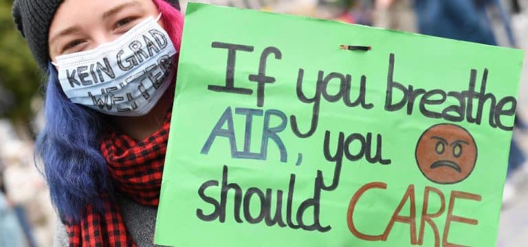 Rostock: Hunderte Demonstranten bei Fridays-for-Future-Demos 2021