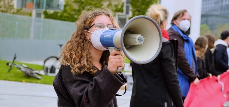 „AlleFuersKlima“: Globaler Klimastreik in über deutschen 350 Städten