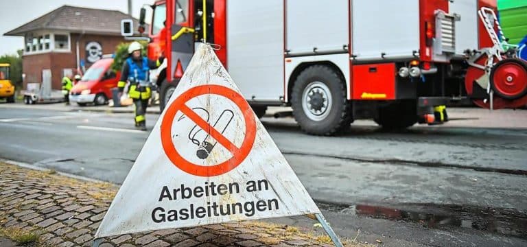 Gasleck: Einkaufsmarkt geschlossen und Häuser evakuiert