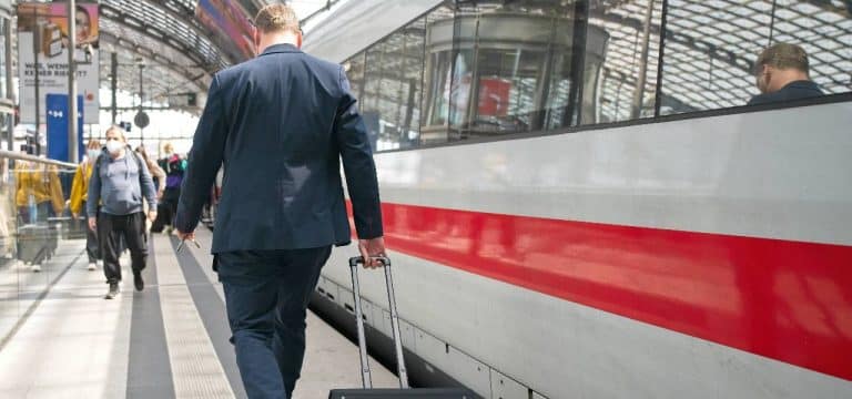 Bahnverkehr in MV läuft nach Streikende wieder an