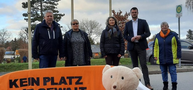 Grevesmühlen: „Fahne gegen Gewalt“ weht vor der Malzfabrik