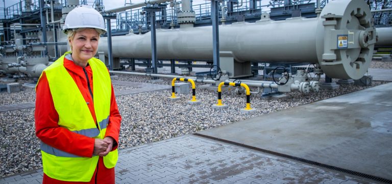 Grüne: Aufarbeitung von Schwesigs Rolle bei Nord Stream 2