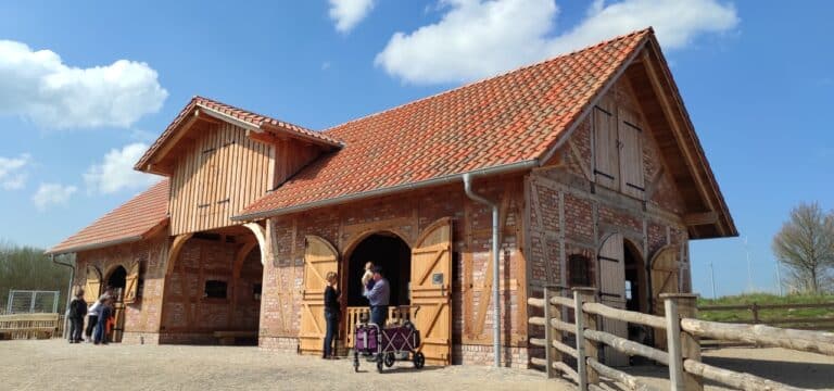 Wismar: Bauernhof-Ensemble im Tierpark wird heute offiziell eröffnet