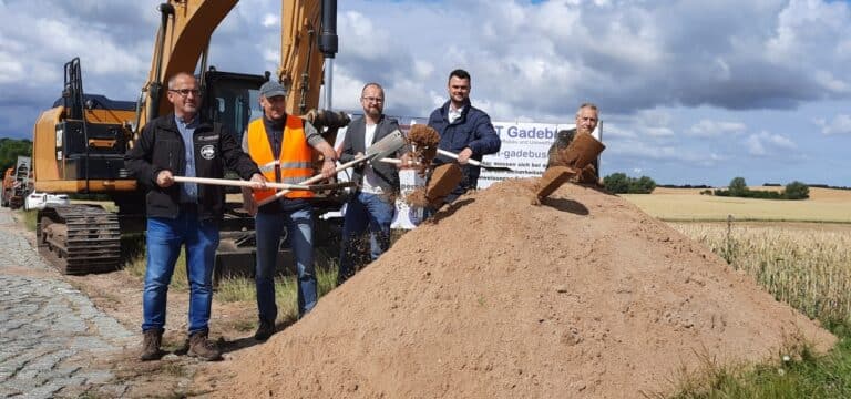 Spatenstich für Ausbau der K 39 von der L 14 bis Ortseingang Lüderstorf