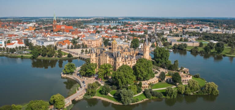 Ausländerbehörde in Schwerin leidet unter Personalmangel