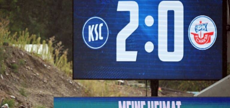 Hansa Rostock beim 0:2 in Karlsruhe chancenlos