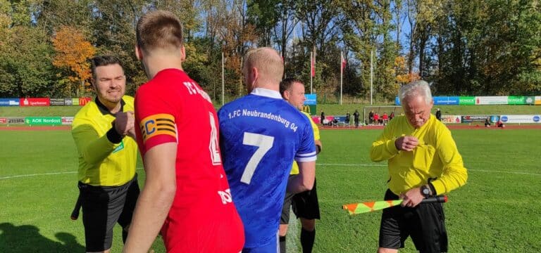 Spitzenspiel in der Verbandsliga: Anker Wismar heute in Neubrandenburg