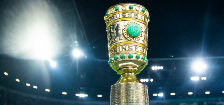 FC Bayern und BVB müssen auswärts im Pokal ran