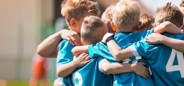 Vereinbarung für mehr Kinderschutz in Sportvereinen