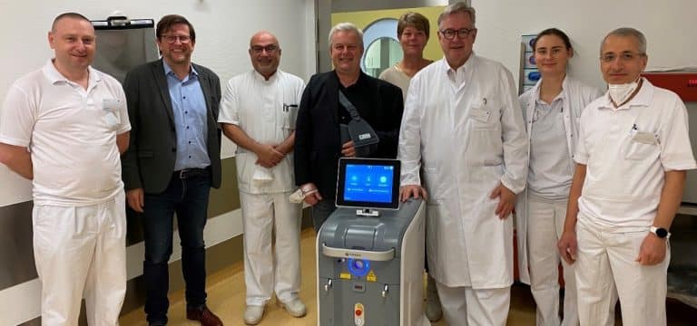 Ein neues „Arbeitspferd“ für die Urologie – Modernste Lasertechnik am Sana HANSE-Klinikum Wismar