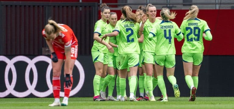 Tabellenführer geht unter: FC Bayern kassiert böse Pokal-Klatsche gegen Wölfinnen