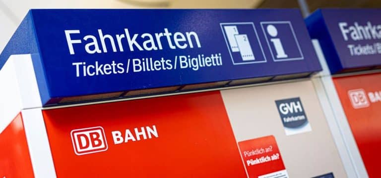 Startschuss für Deutschlandticket-Vorverkauf in MV