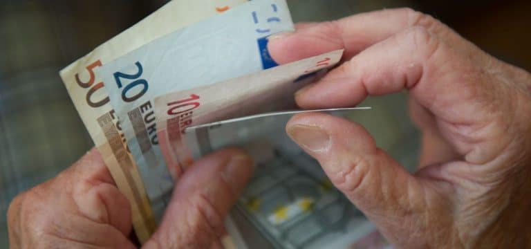 Tausende Rentner können mit Geld aus Härtefallfonds rechnen