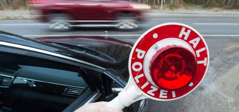 Autofahrerin mit 3,3 Promille am Steuer