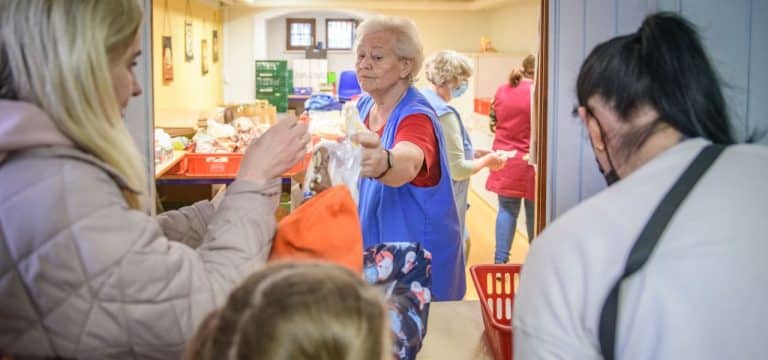 50 Prozent mehr Kunden: Tafeln knicken unter Last der Bedürftigen ein