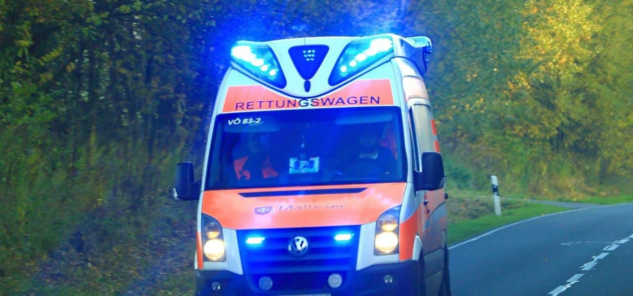 Zwei Verletzte Nach Unfall Auf B 105 Bei Grevesmühlen