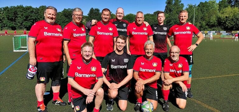 Walking Football in Boltenhagen: Titelverteidiger Bayer 04 kommt zur Verteidigung