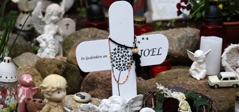 Fast acht Jahre Haft für 15-Jährigen wegen Mordes an Joel