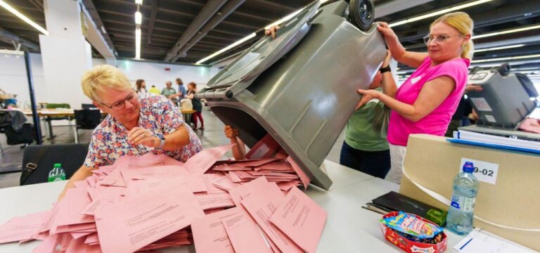 Nach Schließung der Wahllokale in MV beginnt Stimmauszählung