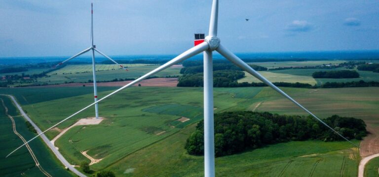 Schwesig will Bau weiterer Windparks auf See ermöglichen