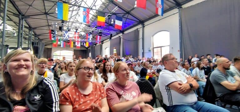 Auch nach EM-Aus: Halbfinals und das Finale in der Markthalle live erleben