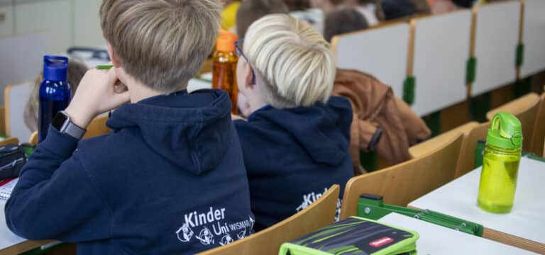 Kein Mobbing im Wismarer KinderUni-Hörsaal: Letzte Vorlesung 2024