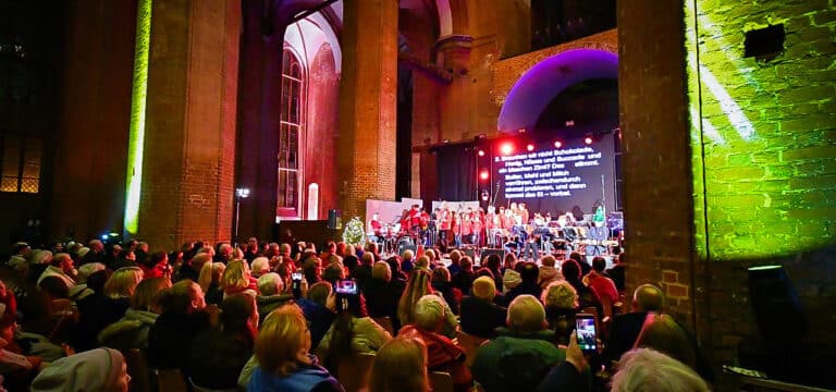 Es wird musikalisch: „Wismar singt, sing mit!“ heute in der St.-Georgen-Kirche