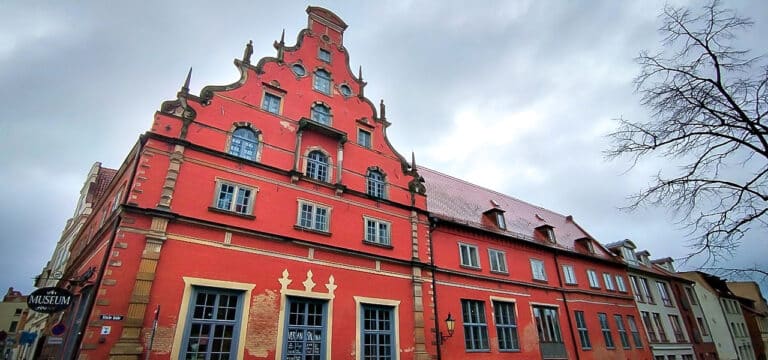 „Frauen in Wismar“: „Tell me your Story“ am 6. März im „Schabbell“